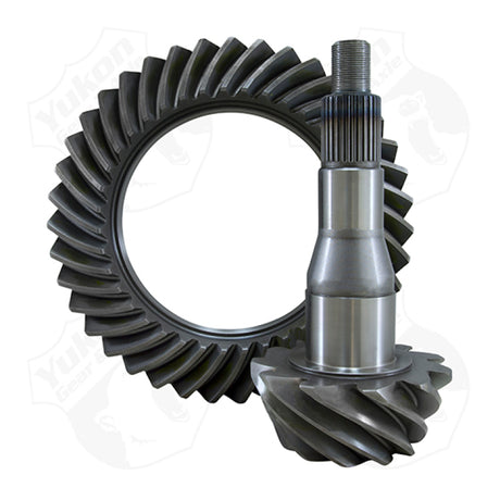 Ensemble d'engrenages haute performance Yukon Gear pour Ford 11+ 9,75 pouces dans un rapport de 4,56