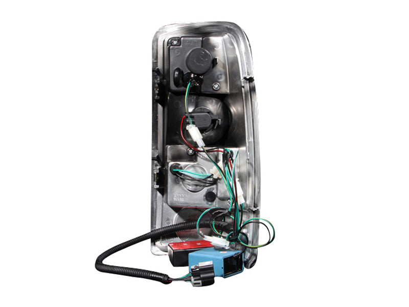 Feux arrière à LED ANZO 2000-2006 Chevrolet Suburban Noir