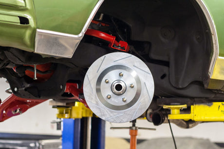 Moyeux et roulements de conversion de frein avant UMI Performance 78-88 GM G-Body C5/C6