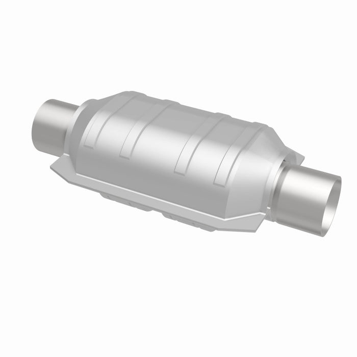 MagnaFlow Conv Univ 2,25 pouces OBDII arrière 50 états