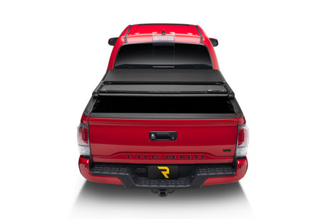 Extang 22-23 Toyota Tundra avec système de rails (caisse de 6 pieds 7 pouces) Trifecta ALX
