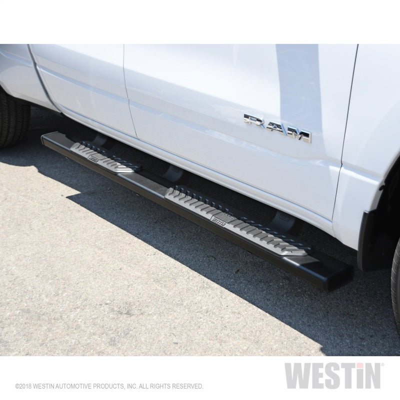 Westin 19-20 Ram 1500 Quad Cab (Excl 2019 Ram 1500 Classic) R5 Nerf Step Bars - Black