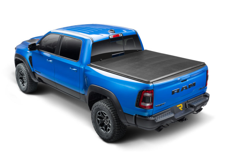 Extang 09-18 Dodge RamBox avec système de gestion de chargement (5 pieds 7 pouces) / 2019 Classic 1500 Trifecta e-Series