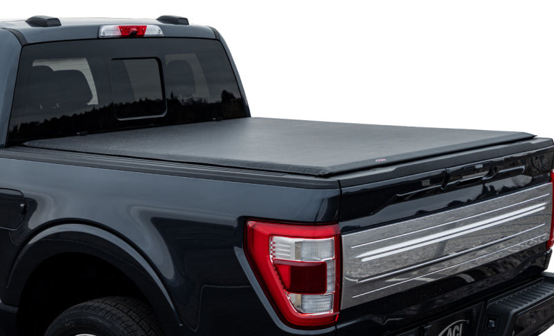 Access Lorado 08-09 Titan King Cab 8ft 2in Bed (Clamps On w/ or w/o Utili-Track) Roll-Up Cover