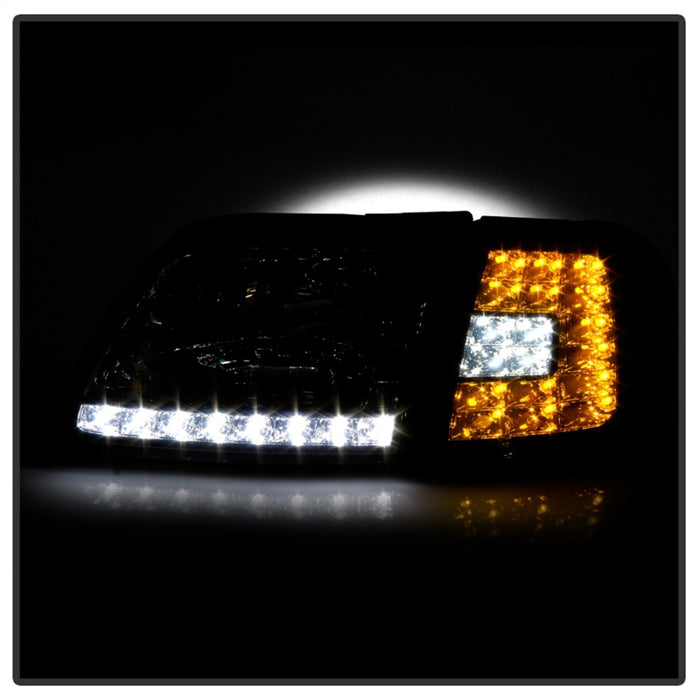 Phares Xtune en cristal avec coins à LED transparents pour Ford F150 97-03, fumés HD-ON-FF15097-LED-SET-SM