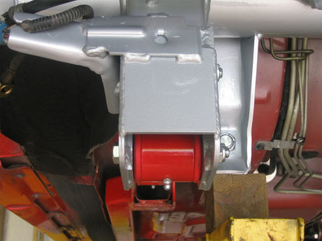 Supports de relocalisation du bras de suspension inférieur GM F-Body UMI Performance 82-02 à souder
