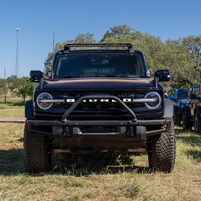 Feu tout-terrain monté sur galerie de toit Ford Racing Bronco