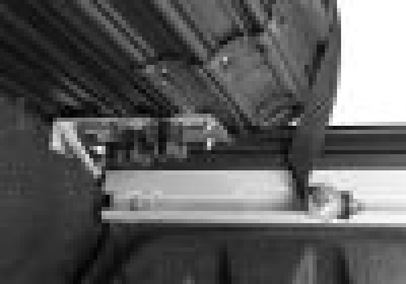 Dodge Ram BAK 12-18 (Classic 19-21) avec couvre-caisse Ram Box Revolver X4s de 6,4 pieds (nouveau style de carrosserie 2020)