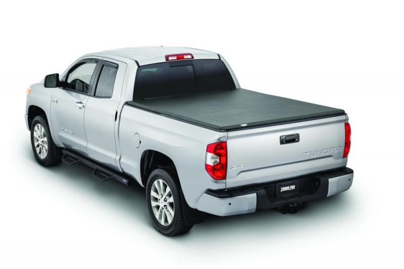 Tonno Pro 04-15 Nissan Titan 5,5 pieds (avec kit de chenilles utilitaires 42-498) Couvre-caisse rigide pliable