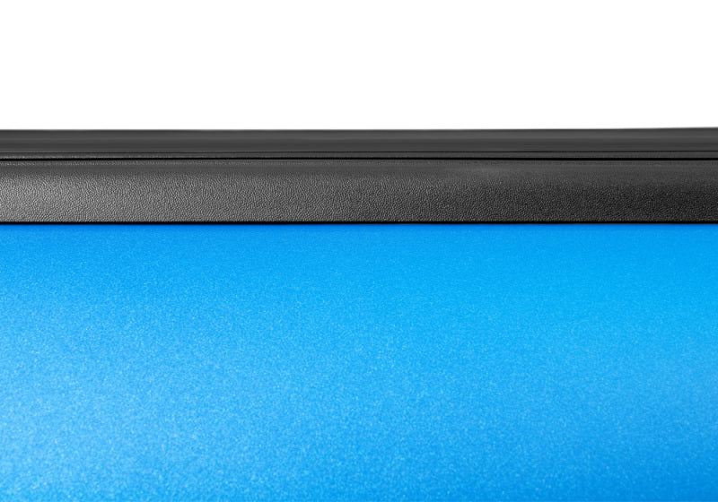 Dodge Ram BAK 12-18 (Classic 19-21) avec couvre-caisse Ram Box Revolver X4s de 6,4 pieds (nouveau style de carrosserie 2020)