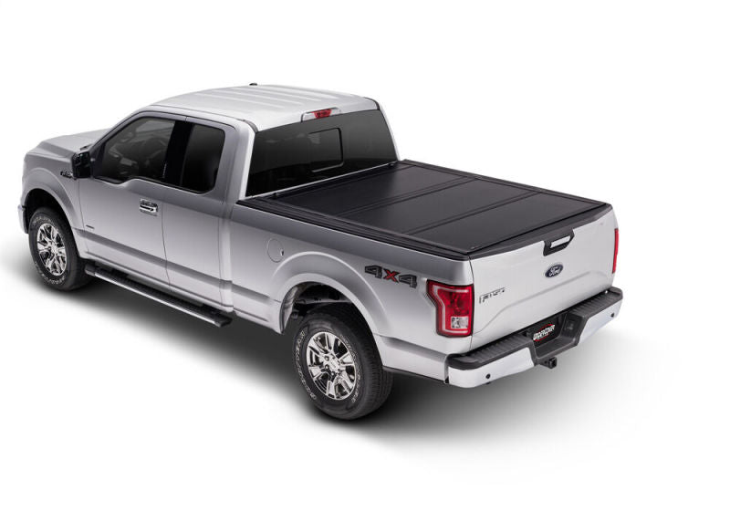 Housse de caisse UnderCover 15-20 pour Ford F-150 5,5 pieds Ultra Flex - Finition noir mat