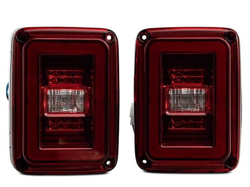 Feux arrière à LED Raxiom 07-18 Jeep Wrangler JK JL Style - Boîtier noir - Lentille rouge