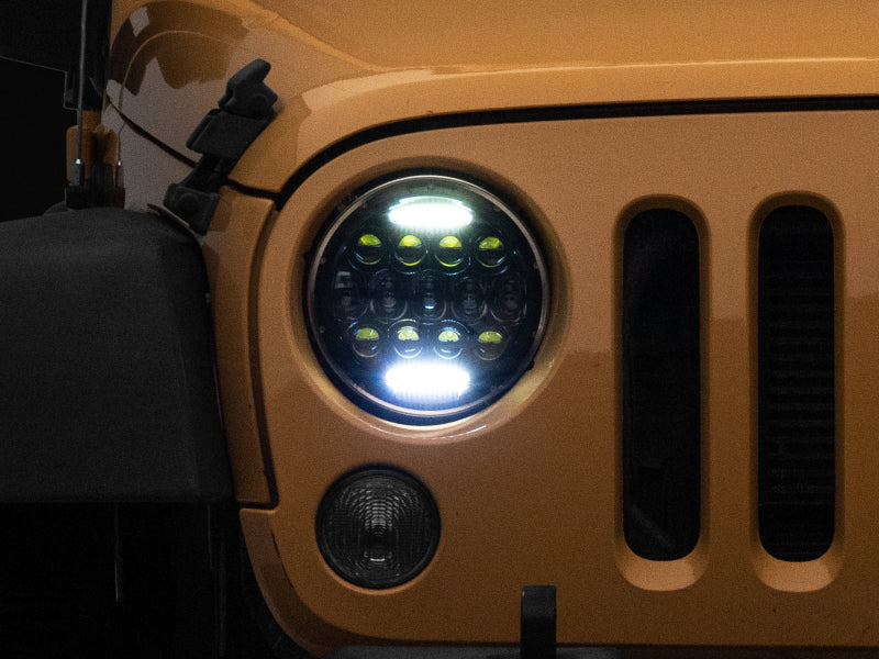 Phares à 13 LED Raxiom pour Jeep Wrangler TJ/JK Axial Series 97-18 - Boîtier noir (lentille transparente)