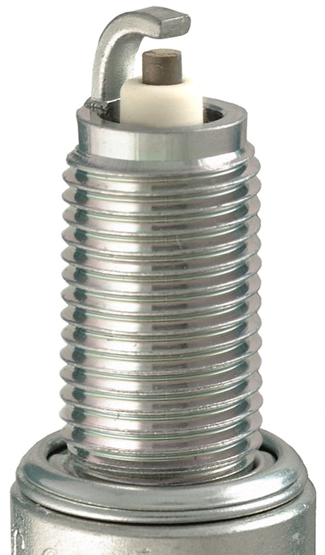 Boîte de 4 bougies d'allumage standard NGK (CPR6EA-9S)