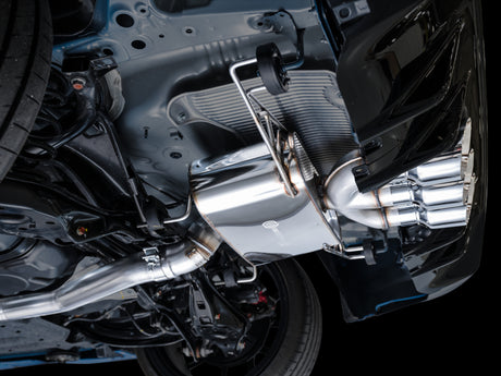 Échappement AWE Tuning 2023 Honda Civic Type R FL5 Touring Edition avec triple embouts chromés argentés