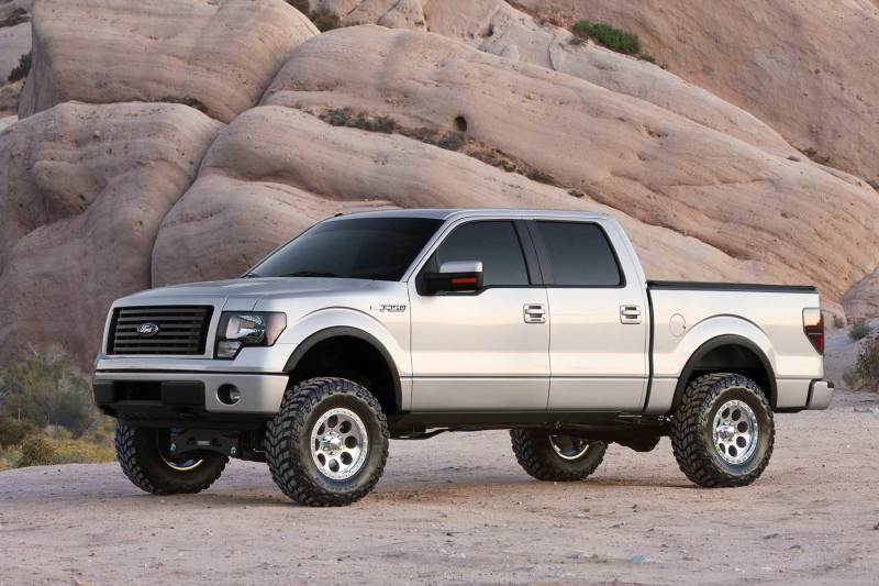 Système de base Fabtech 09-13 Ford F150 4WD 6 pouces Gen II avec amortisseurs de performance