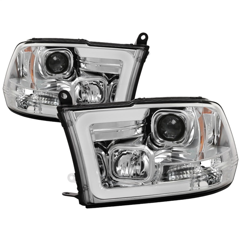 Phares de projecteur Spyder 09-16 Dodge Ram 1500 V2 - Halogène - DRL - Chrome (PRO-YD-DR09V2-LBDRL-C)