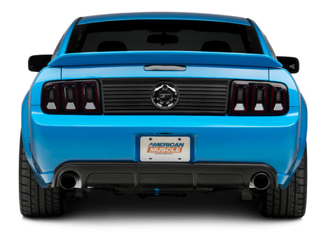 Troisième feu stop à LED Raxiom 05-09 Ford Mustang Axial Series (fumé)