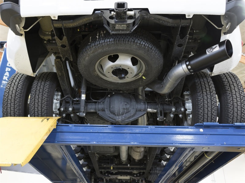 Échappement arrière aFe LARGE BORE HD 5 pouces 409-SS DPF avec embout noir 2017 GM Duramax V8-6.6L (td) L5P