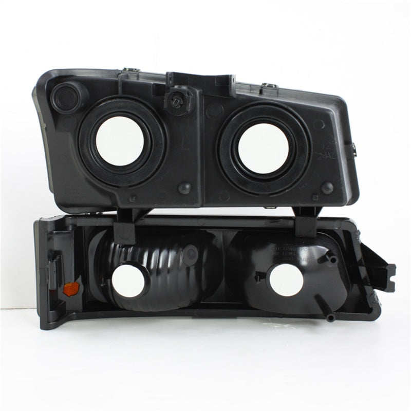 Phares Xtune Chevy Silverado 2500HD 03-06 en cristal avec feux ambrés fumés HD-JH-CSIL03-AM-SM-SET