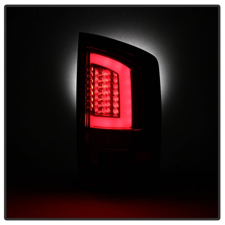 Feux arrière à LED Spyder 07-09 Dodge Ram 2500/3500 V3 - Rouge transparent (ALT-YD-DRAM06V3-LBLED-RC)