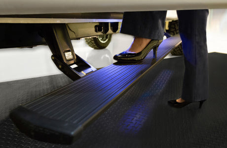 AMP Research 2020 Ford Transit Powerstep Plug N Play - Noir