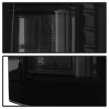 Feux arrière à LED Spyder 18-19 Ford F-150 (sans capteur d'angle mort) - Noir Smk (ALT-YD-FF15018-LED-BSM)