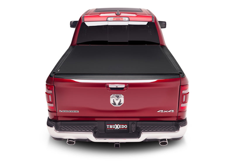 Truxedo 19-21 RAM 1500 (nouvelle carrosserie) avec hayon multifonction 5 pieds 7 pouces Sentry CT couvre-caisse