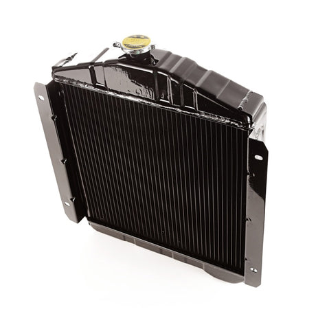 Radiateur Omix 2 rangées 134 pouces cubes 55-71 Jeep CJ