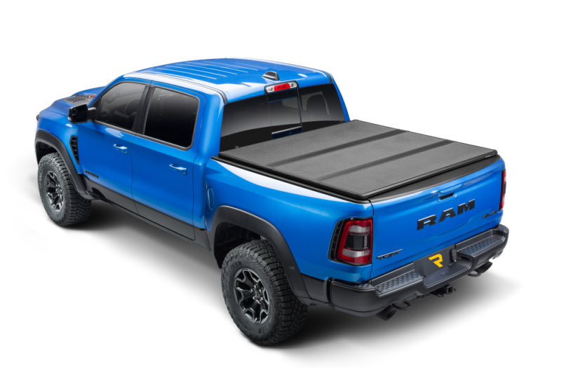 Extang 19-22 Dodge Ram (caisse de 5 pi 7 po) ALX à plateau repliable