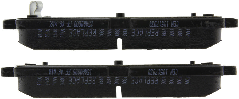 Plaquettes de frein arrière StopTech 15-18 Ford Mustang avec cales et matériel