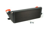 Refroidisseur intermédiaire à barre/plaque étagé hautes performances CSF 04-13 pour BMW 335i/xi (E90/E91/E92/E93) - Noir
