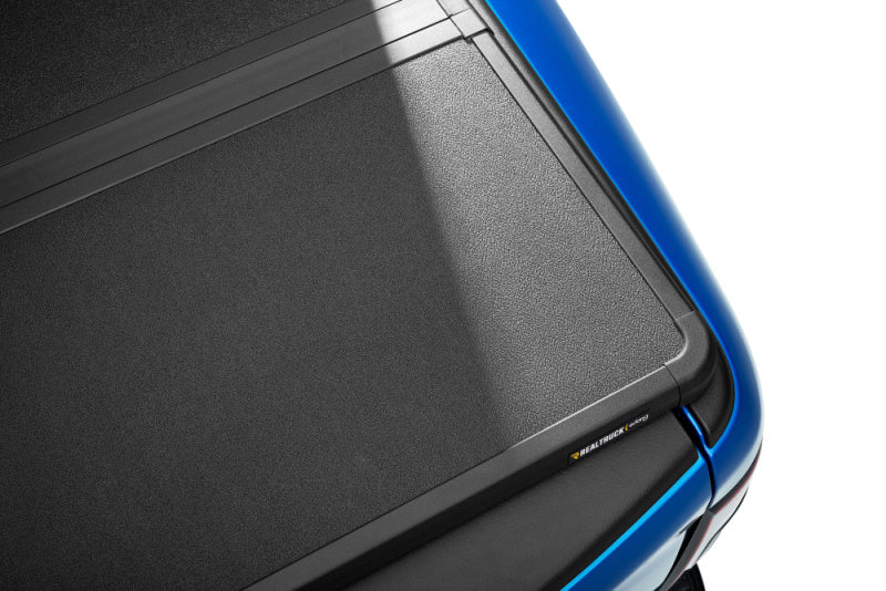 Extang 19-23 Dodge Ram avec nouvelle carrosserie RamBox (caisse de 5 pi 7 po) ALX solidement repliable