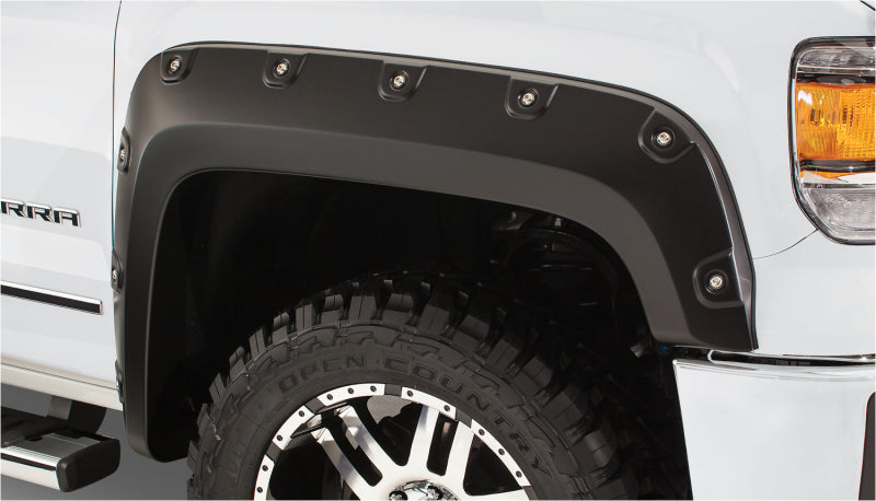 Élargisseurs de toit style découpe Bushwacker 07-13 GMC Sierra 1500 Fleetside 4 pièces 69,3 po - Noir