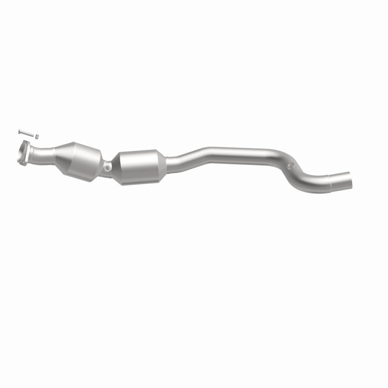 MagnaFlow 13-17 Range Rover V8 5 OEM Underbody Direct Fit EPA Compliant Catalytic Converter