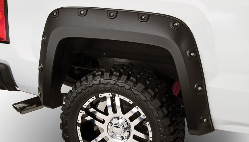 Élargisseurs de toit style découpe Bushwacker 07-13 GMC Sierra 1500 Fleetside 4 pièces 69,3 po - Noir