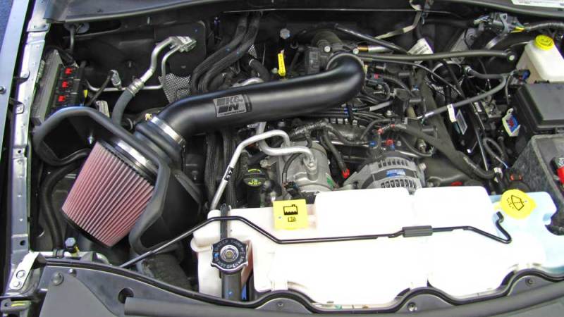 Kit d'admission haute performance à haut débit K&amp;N 10-11 Jeep Liberty 3,7 L V6