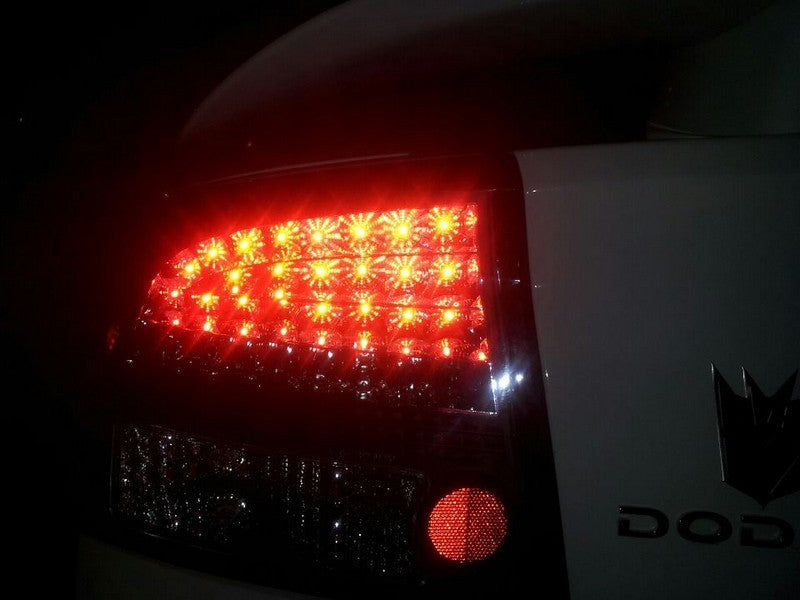 Feux arrière à LED Spyder Dodge Charger 06-08 Noir ALT-YD-DCH05-LED-BK