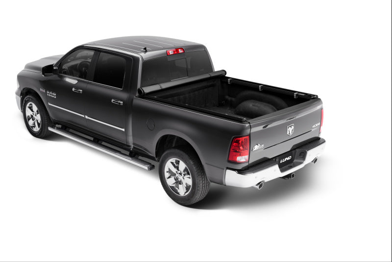 Lund 02-17 Dodge Ram 1500 (caisse de 8 pi, sans caisses avec Rambox) Genesis Roll Up Tonneau Cover - Noir