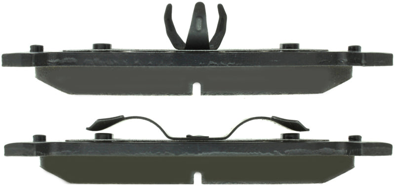 Plaquettes de frein sport StopTech avec cales et matériel - Avant