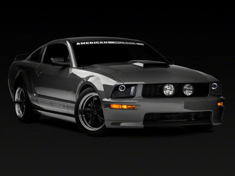 Phares de projecteur à LED Raxiom 05-09 Ford Mustang à l'exclusion de la GT500 - Boîtier noir (lentille transparente)