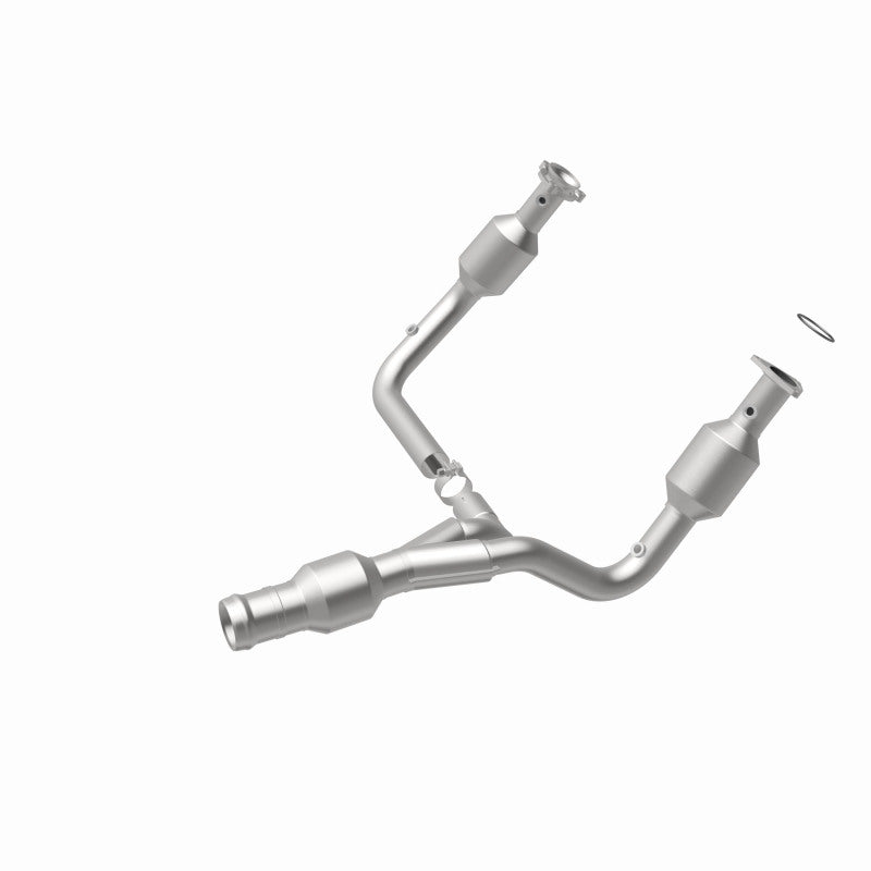 Convertisseur MagnaFlow à montage direct sur GMC Yukon XL V8 6,2 L 2015