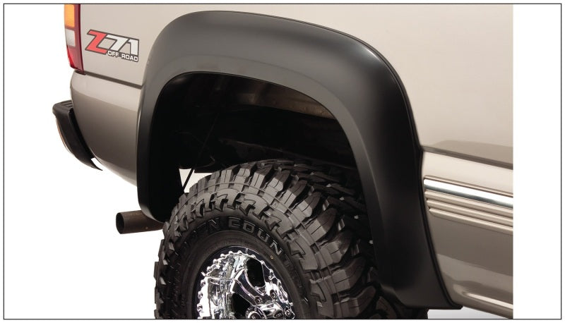 Bushwacker 07-07 Chevy Silverado 1500 Classic Fleetside Extend-A-Fender Style Flares 2 pièces - Noir