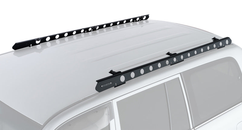 Système de montage de base Rhino-Rack pour Toyota Land Cruiser J100 99-07 à 3 niveaux