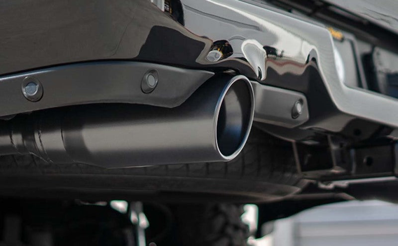 Cat-Back MagnaFlow SYS 3,5 pouces à embouts arrière divisés doubles noirs 10-13 Chevy Silverado / GMC Sierra 5,3 L