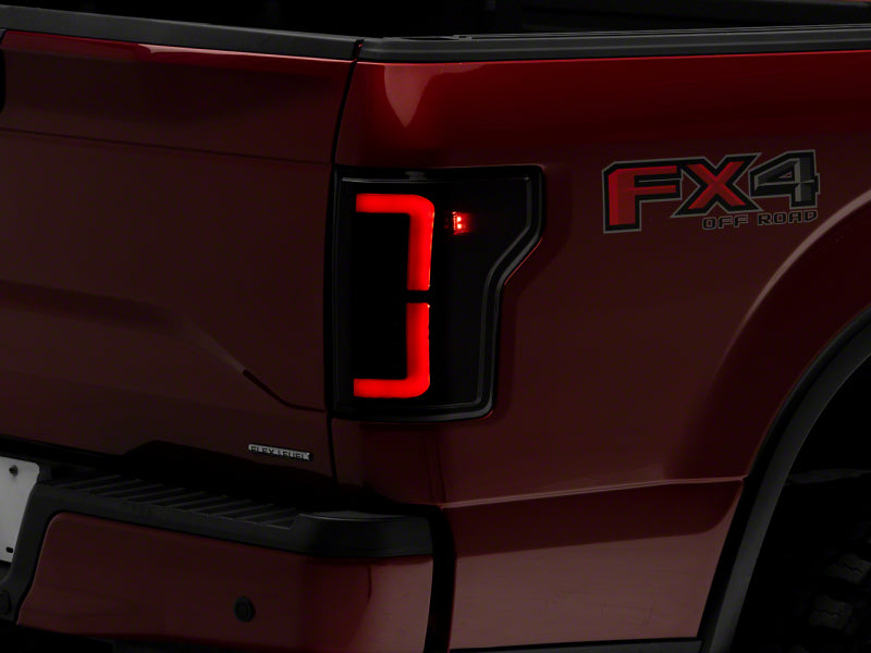 Feux arrière à LED Raxiom 15-17 Ford F-150 Axial Series - Boîtier noir (lentille fumée)