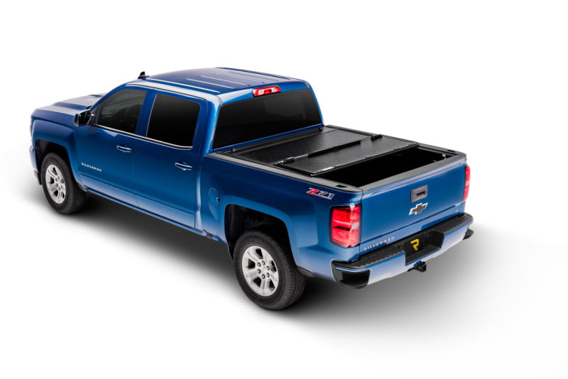 UnderCover 14-18 Chevy Silverado 1500 (19 Legacy) / 15-19 Silverado 2500/3500 HD 8ft Flex Bed Cover