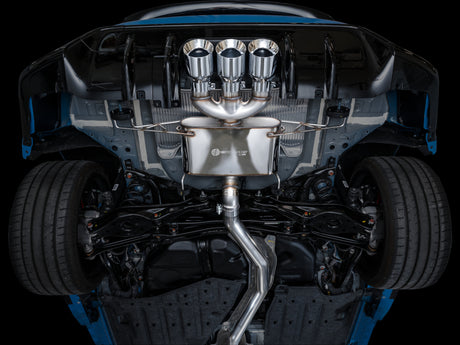 Échappement AWE Tuning 2023 Honda Civic Type R FL5 Touring Edition avec triple embouts chromés argentés