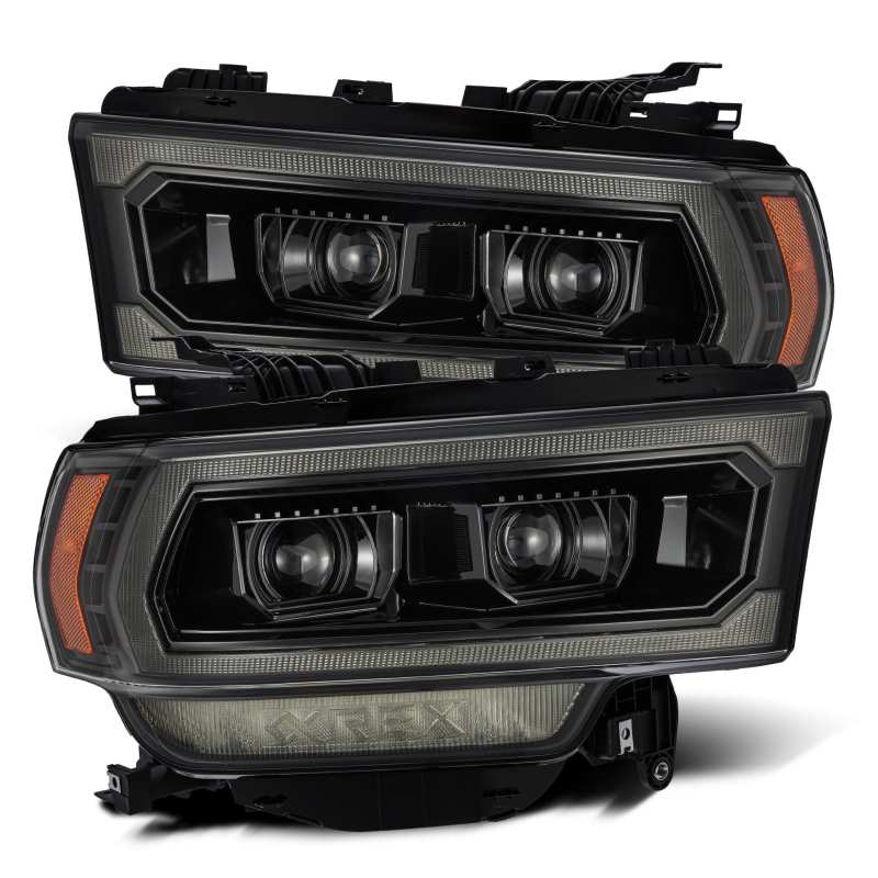 Phares de projecteur AlphaRex 19-21 Ram 2500 PRO-Series de style planche Alpha Black avec lumière d'activation