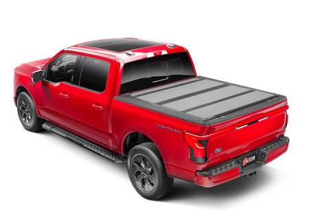 BAK 21-22 Ford F-150 (y compris Lightning 2022) BAKFlip MX4 5,7 pi Couvre-caisse - Finition mate